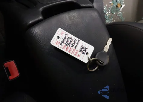 2004 Jeep Liberty Sport z USA, uszkodzony, nr VIN 1J4GL48K74W295839